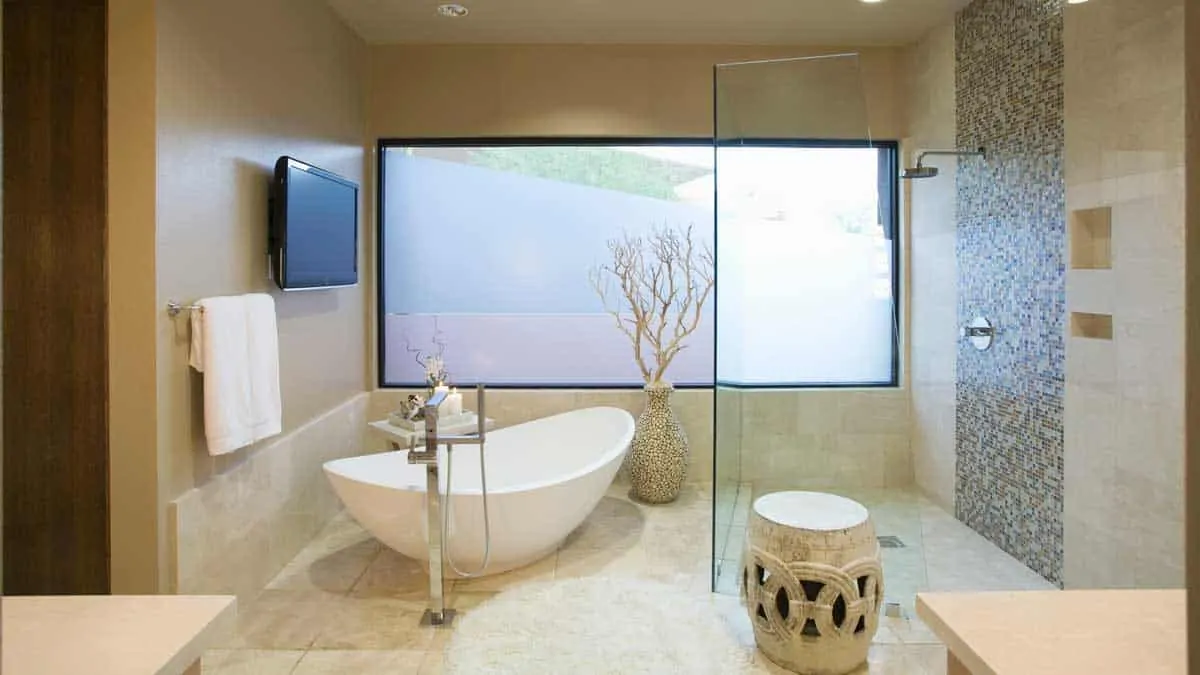 modern bathroom with shower tub
